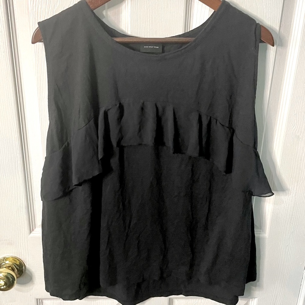 Who What Wear Sleeveless Flounce Top | EUC | Size L